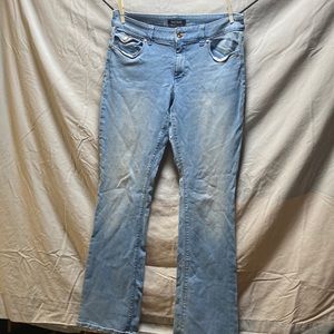 Only worn a couple times Size 10 jeans all prices are in a Negotiable